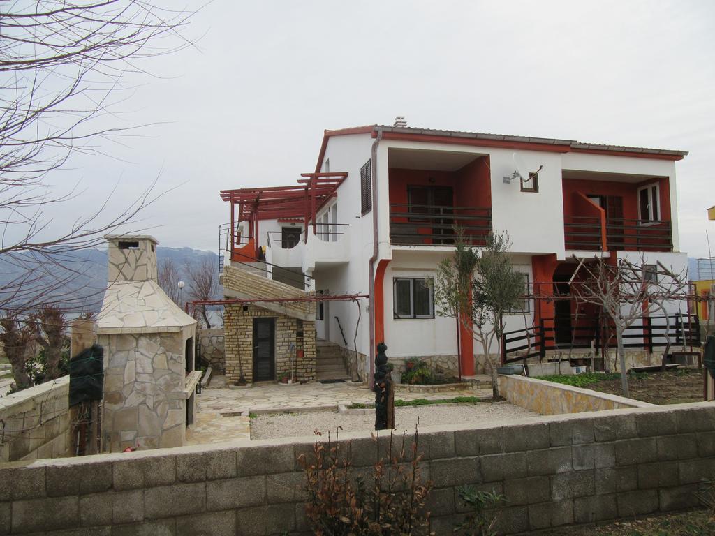 Apartments Leon Razanac Bagian luar foto